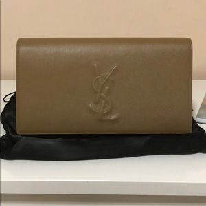 Saint Laurent belle clutch (ysl)